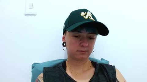 Blue online show from November 13, 7:46 pm