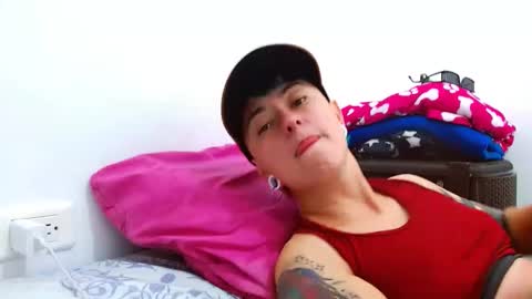 Blue online show from December 14, 5:07 pm