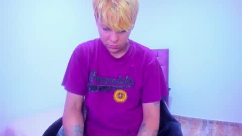 tomboygirl69 online show from March 14, 11:48 am