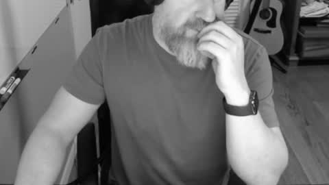 tombrockmoen2 online show from March 22, 5:11 am