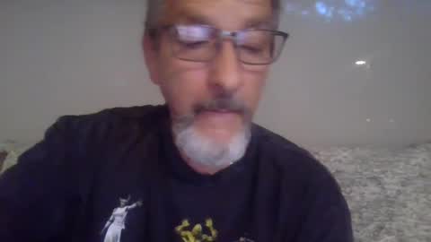 Snapshot of tomc651 chatting on August 8, 10:50 am tomc651 online show from August 8, 10:50 am