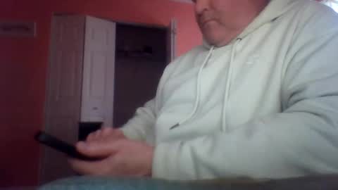 Snapshot of tomcat4848 chatting on May 5, 4:59 pm tomcat4848 online show from May 5, 4:59 pm