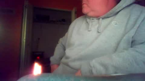 Snapshot of tomcat4848 chatting on May 12, 6:43 am tomcat4848 online show from May 12, 6:43 am