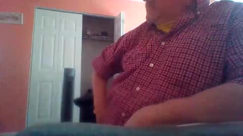 Snapshot of tomcat4848 chatting on May 28, 6:49 pm tomcat4848 online show from May 28, 6:49 pm