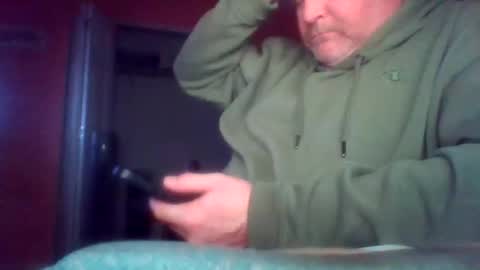 Snapshot of tomcat4848 chatting on June 11, 2:53 am tomcat4848 online show from June 11, 2:53 am