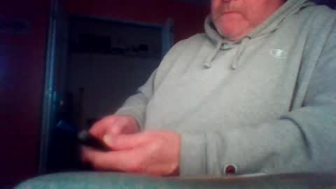 Snapshot of tomcat4848 chatting on July 7, 1:08 am tomcat4848 online show from July 7, 1:08 am