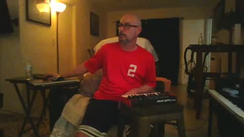 sirmuggsalot online show from July 20, 9:56 am