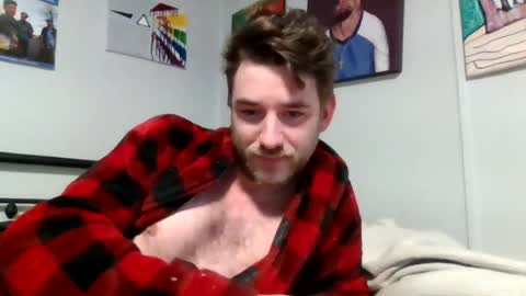Snapshot of tomchill69 chatting on June 12, 11:53 am tomchill69 online show from June 12, 11:53 am