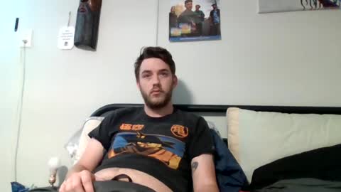 Snapshot of tomchill69 chatting on June 21, 1:46 pm tomchill69 online show from June 21, 1:46 pm