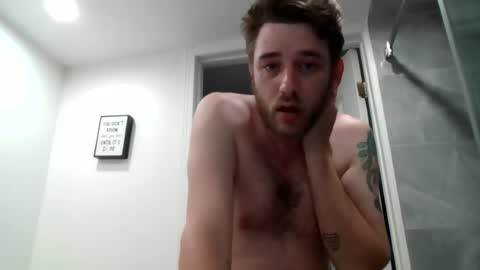 Snapshot of tomchill69 chatting on June 28, 3:12 am tomchill69 online show from June 28, 3:12 am