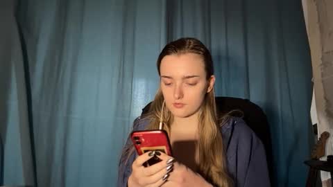 Sofia online show from March 13, 2:12 pm