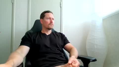 Snapshot of tomfin95 chatting on July 13, 9:56 am tomfin95 online show from July 13, 9:56 am