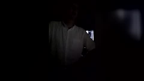 tomhubz online show from June 28, 1:00 am