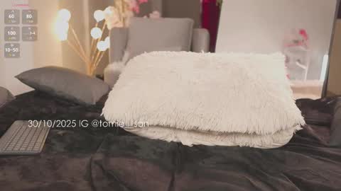  Tomie  online show from October 30, 2:40 pm