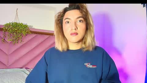   online show from October 22, 12:38 pm