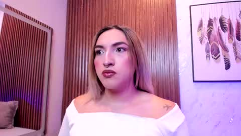   online show from December 14, 11:48 am