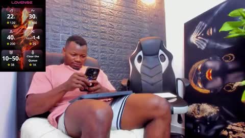 Tom Mike online show from January 15, 2:38 am