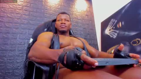 Tom Mike online show from July 12, 4:20 pm