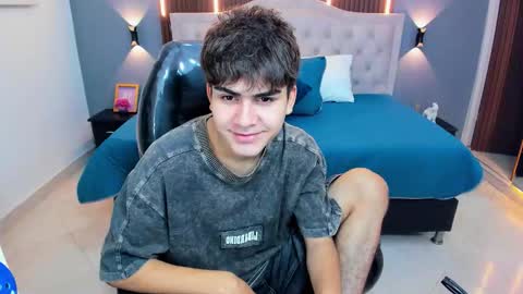 Tommy  online show from January 17, 3:22 am