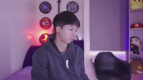 Snapshot of tommy_blue1 chatting on July 7, 12:42 pm Blue online show from July 7, 12:42 pm