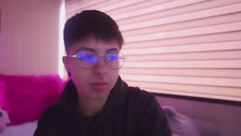 Snapshot of tommy_blue1 chatting on July 10, 1:14 pm Blue online show from July 10, 1:14 pm