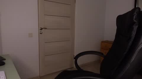 Snapshot of tommy_burnzzz chatting on January 30, 2:38 am tommy burnzzz online show from January 30, 2:38 am