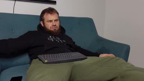 Snapshot of tommy_burnzzz chatting on March 10, 11:49 pm tommy burnzzz online show from March 10, 11:49 pm