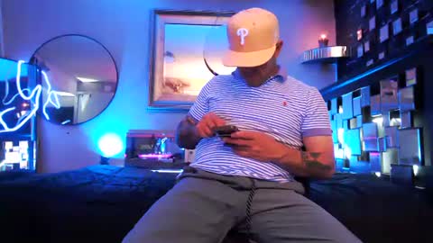 Snapshot of tommy_knuckles chatting on June 7, 12:37 am Tommy online show from June 7, 12:37 am