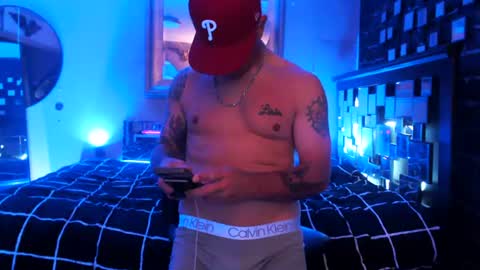 Snapshot of tommy_knuckles chatting on August 6, 3:14 pm Tommy online show from August 6, 3:14 pm