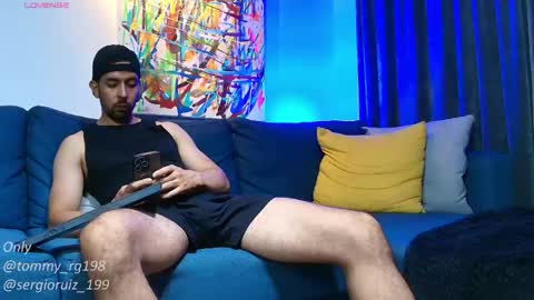 tommy_raym0ndg online show from April 26, 11:46 pm