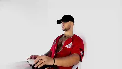 tommy_sccott online show from September 11, 10:32 pm