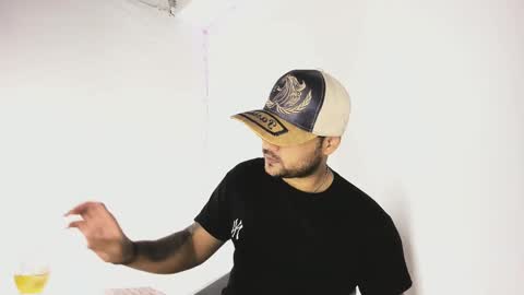 tommy_sccott online show from October 5, 10:07 pm