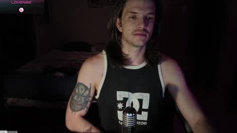 Snapshot of tommy_sins92 chatting on December 17, 8:48 pm Tommy Sins online show from December 17, 8:48 pm