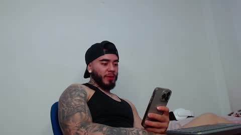 Steven online show from December 17, 11:49 am