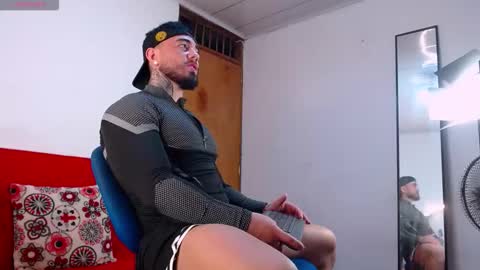 Steven online show from February 21, 5:19 am