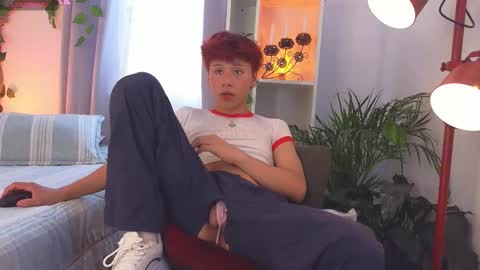 Tommy Foxboy online show from November 3, 12:06 pm