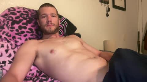 Snapshot of tommygunzsolo chatting on July 5, 4:14 pm tommygunzsolo online show from July 5, 4:14 pm
