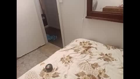 Snapshot of tommykiwistyle chatting on February 6, 11:02 am tommykiwistyle online show from February 6, 11:02 am