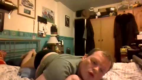 Snapshot of tommyp1990115543 chatting on November 13, 2:54 am tommyp1990115543 online show from November 13, 2:54 am