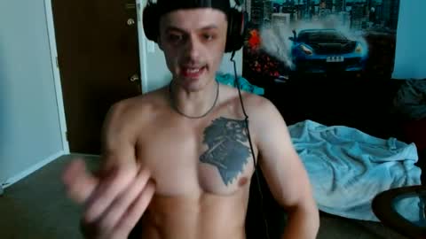 Snapshot of tommystrokes_ chatting on June 12, 10:41 pm Tommy Strokes online show from June 12, 10:41 pm