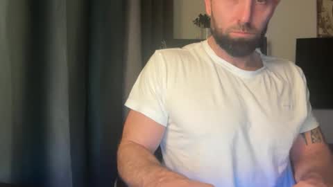 Thomas Fit online show from November 26, 3:40 am