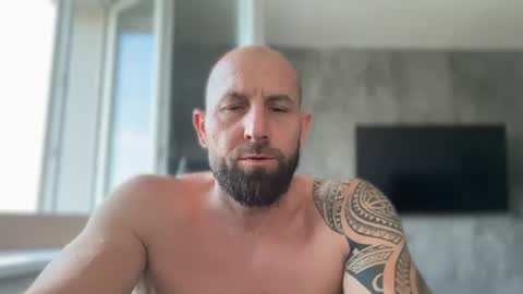 Snapshot of tommyx01 chatting on June 30, 5:08 am Thomas Fit online show from June 30, 5:08 am