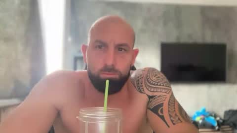 Snapshot of tommyx01 chatting on August 2, 4:38 pm Thomas Fit online show from August 2, 4:38 pm