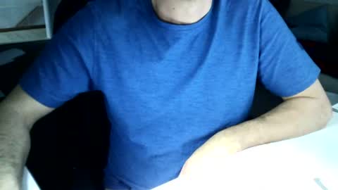 Snapshot of tomtom02029 chatting on December 17, 1:38 pm Tom online show from December 17, 1:38 pm