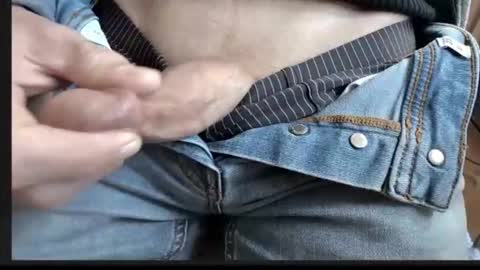 Tom online show from March 29, 9:42 am