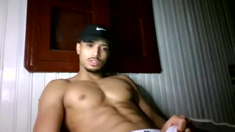 tomtresor online show from December 20, 8:10 am