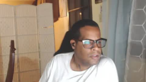 Snapshot of toni2814 chatting on July 12, 2:02 am Antonio online show from July 12, 2:02 am