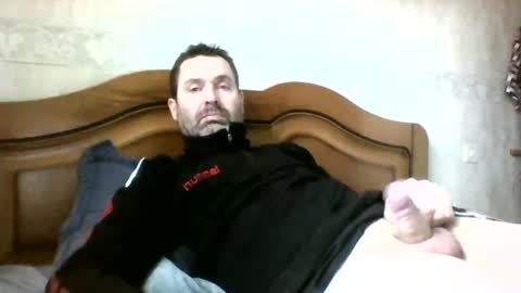 tonio1972 online show from December 30, 9:37 am