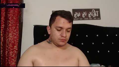 Snapshot of tonny_landri chatting on January 8, 6:09 am Tonny Landri online show from January 8, 6:09 am