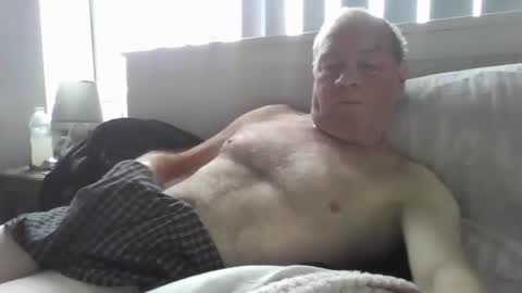 Snapshot of tony14712 chatting on January 18, 10:39 am tony14712 online show from January 18, 10:39 am